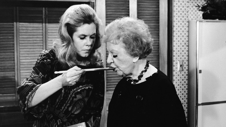 Samantha and Clara on "Bewitched"