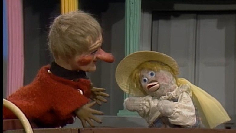 Ana Platypus talks to Lady Elaine Fairchilde